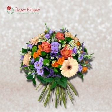 Mum’s Golden Grace Mother’s Day Bouquet